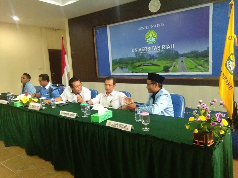 Berikut Hasil Konferensi Pers Pihak Universitas Riau Pasca Bentrok Mahasiswa Didalam Kampus