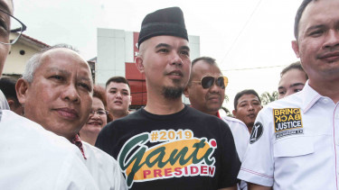 Fadli Zon hingga Ahmad Dhani Rekaman Lagu #2019GantiPresiden