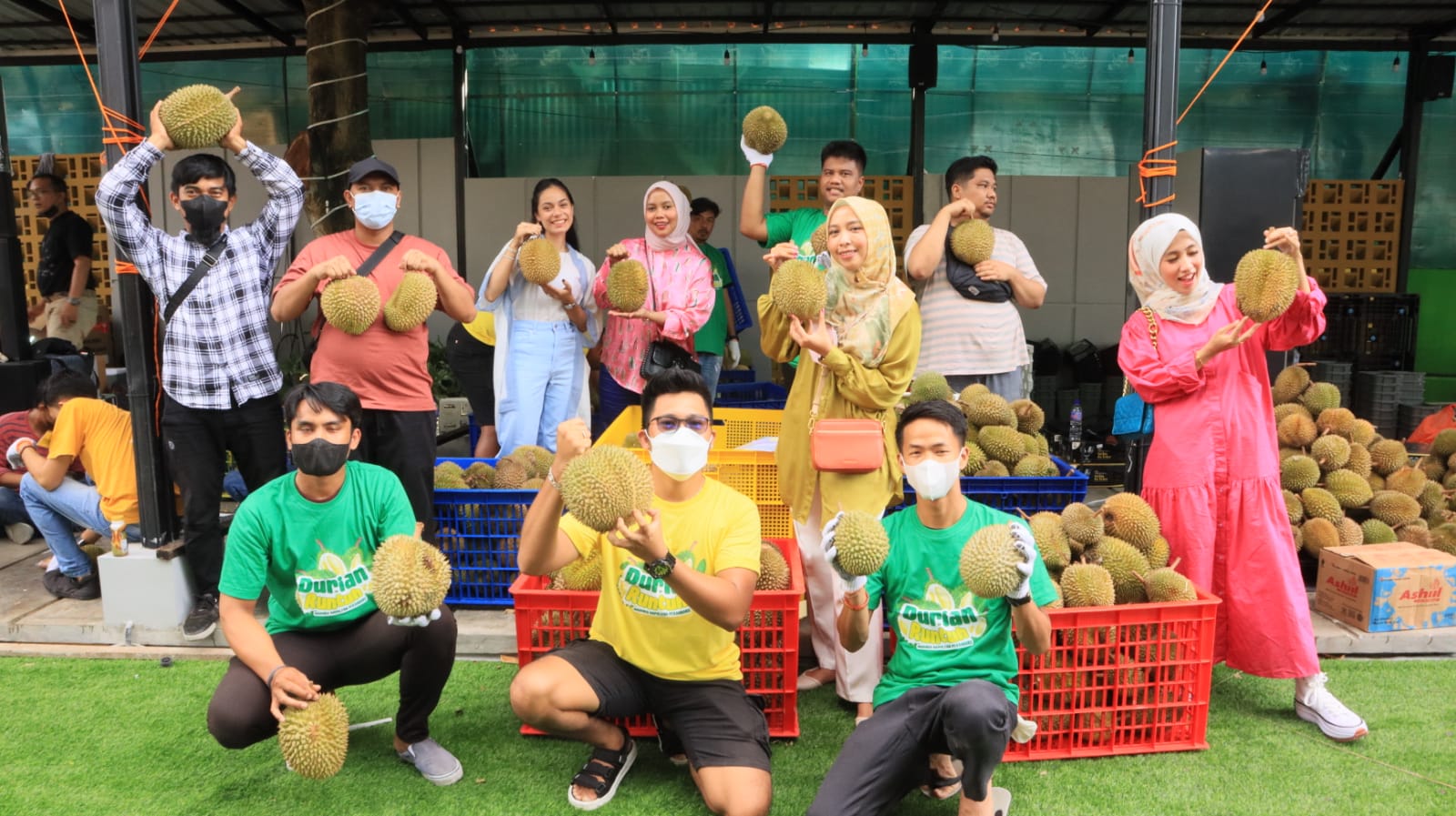 Cukup Rp90 Ribu, Datang Ke Durian Runtuh Bisa Makan Durian Sepuasnya