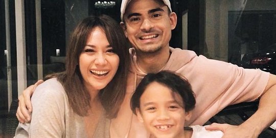 Potret Berdoa Bersama Noah Tersebar, Wajah Bunga Citra Lestari Jadi Sorotan