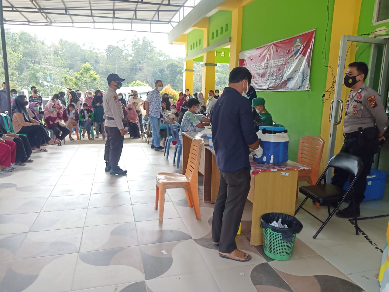 Polsek Pangkalan Lesung Kembali Monitor Giat Vaksinasi di Puskesmas