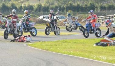 Balapan Penghormatan Simoncelli Makan Korban Jiwa