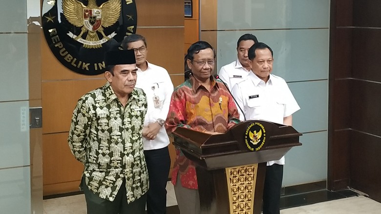 Mahfud Bahas Perpanjangan SKT FPI Bareng Menag-Mendagri, Ini Hasilnya