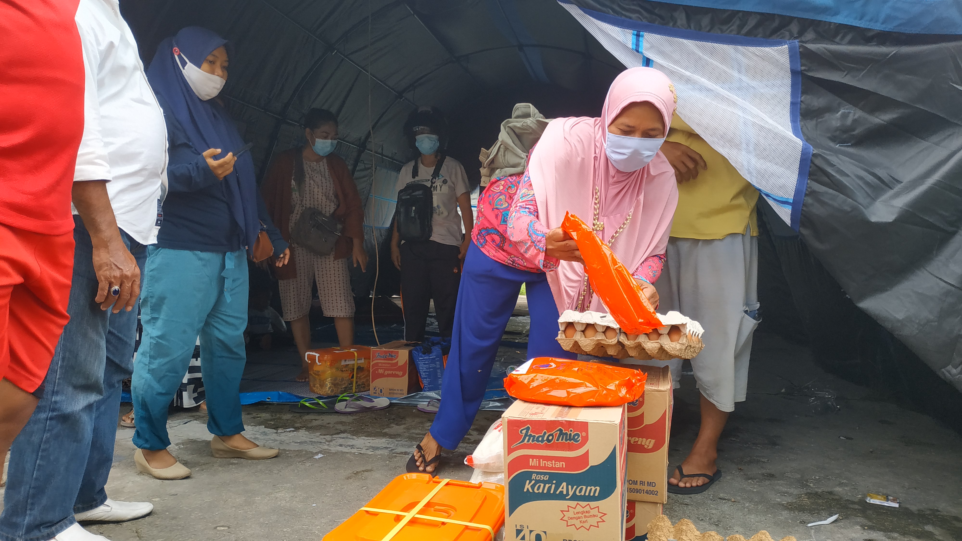 Korban Banjir Kecewa Terhadap Bantuan Sembako Wali Kota Pekanbaru