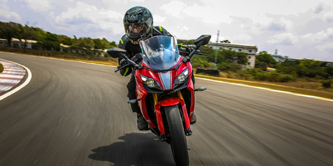 5 Alasan TVS Apache RR310 Layak Dimiliki