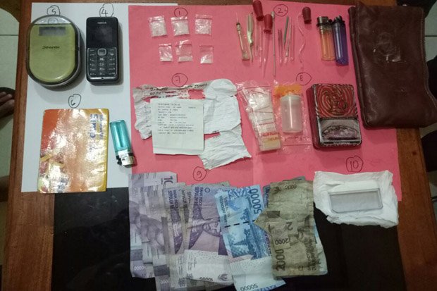 Ibu Rumah Tangga Diciduk Karena Jualan Sabu