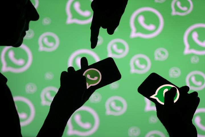 Bosan Dengan Grup WhatsApp Isinya Copras-capres? Keluar Pakai 2 Cara Ini