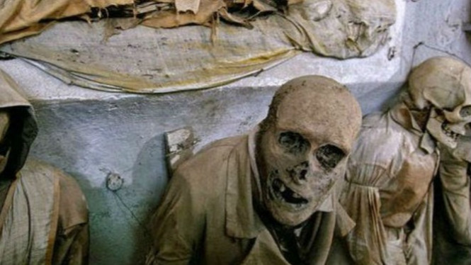 5 Pemakaman Paling Menyeramkan di Dunia