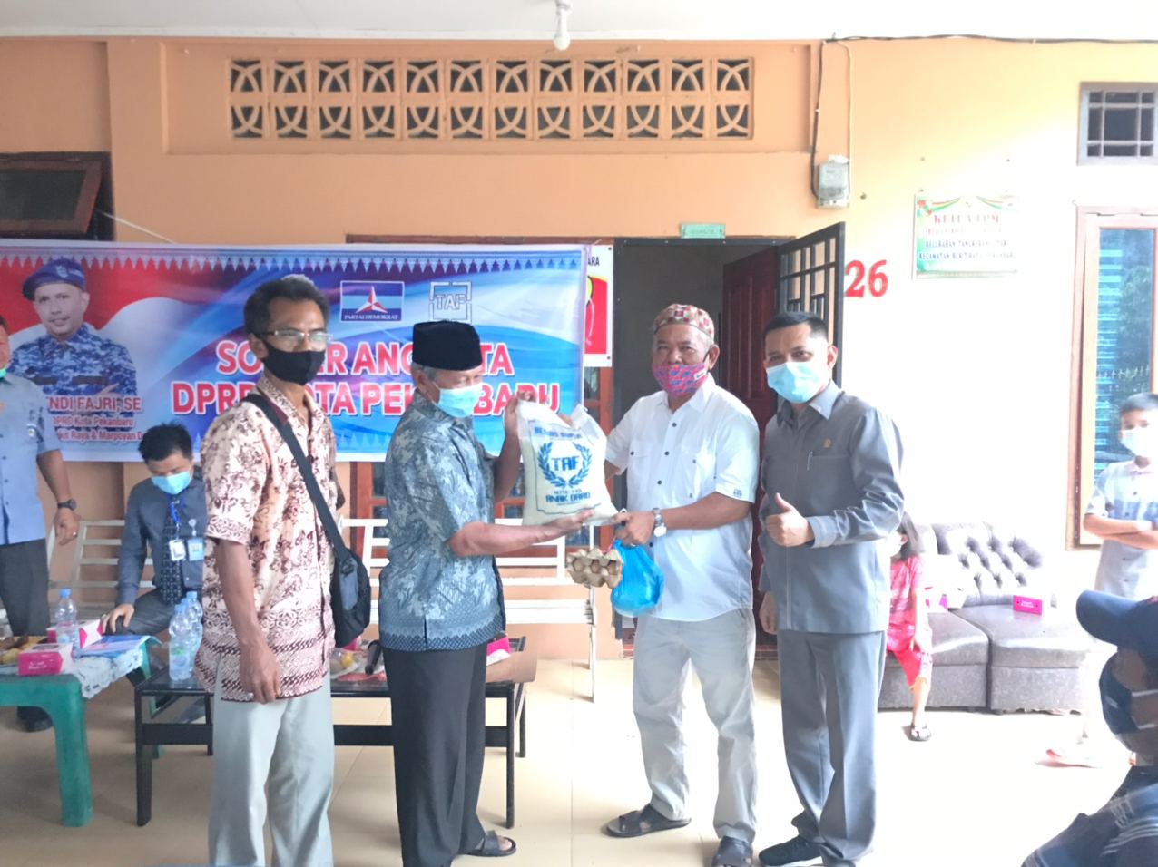 Wakil Ketua DPRD Pekanbaru Tengku Azwendi Kembali Gelar Sosper UMKM
