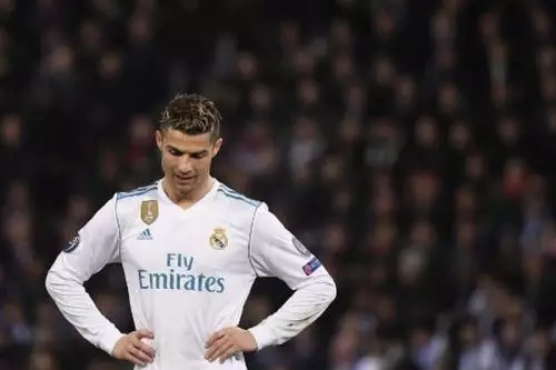 Ronaldo Semakin Dekat dengan Pintu Keluar Madrid
