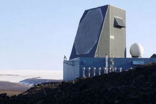 Meteor Meledak di Atas Pangkalan AS Nyaris Picu Serangan Nuklir