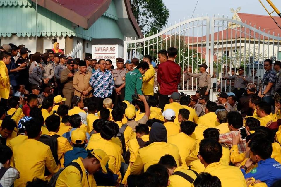Mahasiswa di Pekanbaru Kembali Demo Pemerintahan Jokowi