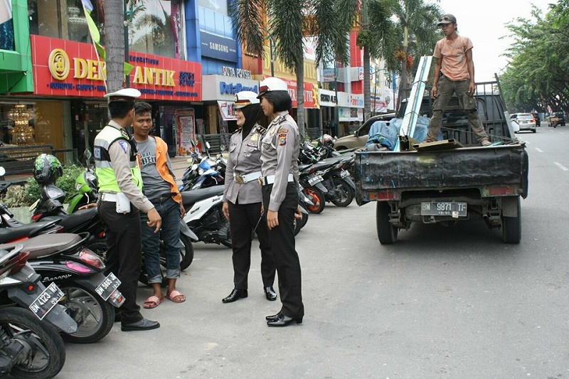 Satlantas Adakan Pra Operasi Zebra Siak 2017, Polantas Cek Kesehatan Pengemudi Angkutan Umum
