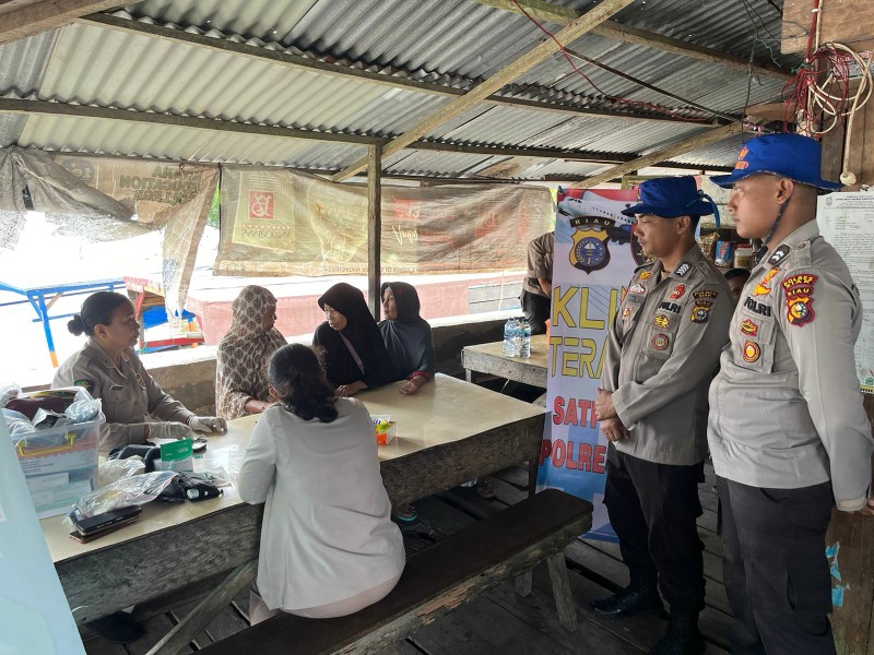 Satpolairud Polres Siak Luncurkan Klinik Terapung Gratis dan Sosialisasikan Pilkada Damai