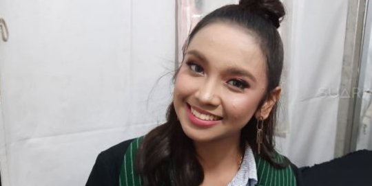 Walaupun Dicibir, Kebaya Lyodra Ginting Menjadi Busana Terbaik