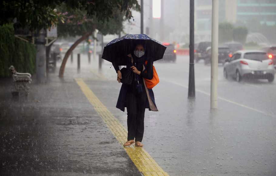 Sebagian Wilayah Riau Dilanda Hujan, Cek Prakiraannya Disini