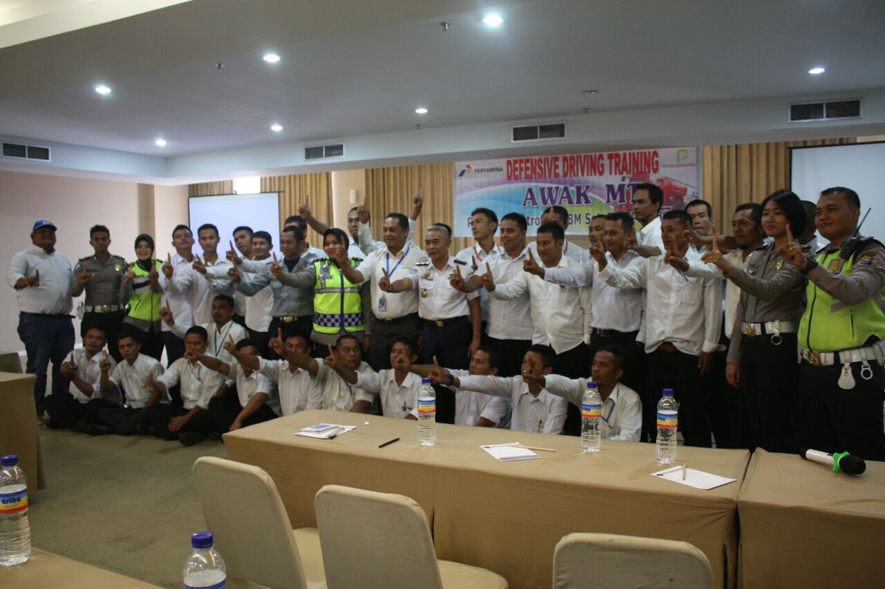 Karyawan Perusahaan Diajak Polisi Tertib Berlalu Lintas