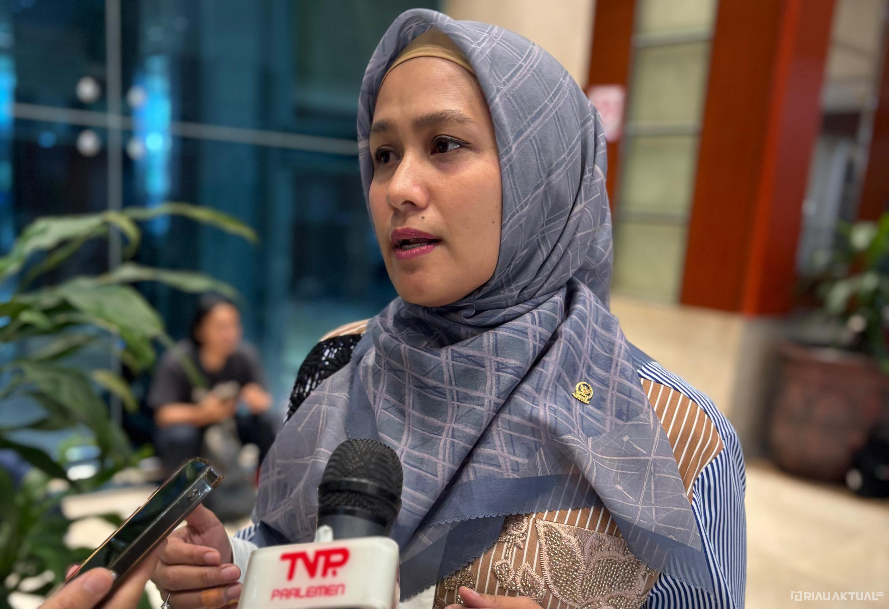 Karmila Sari : Mohon Dukungan Dapat Berkontribusi di Komisi X DPR