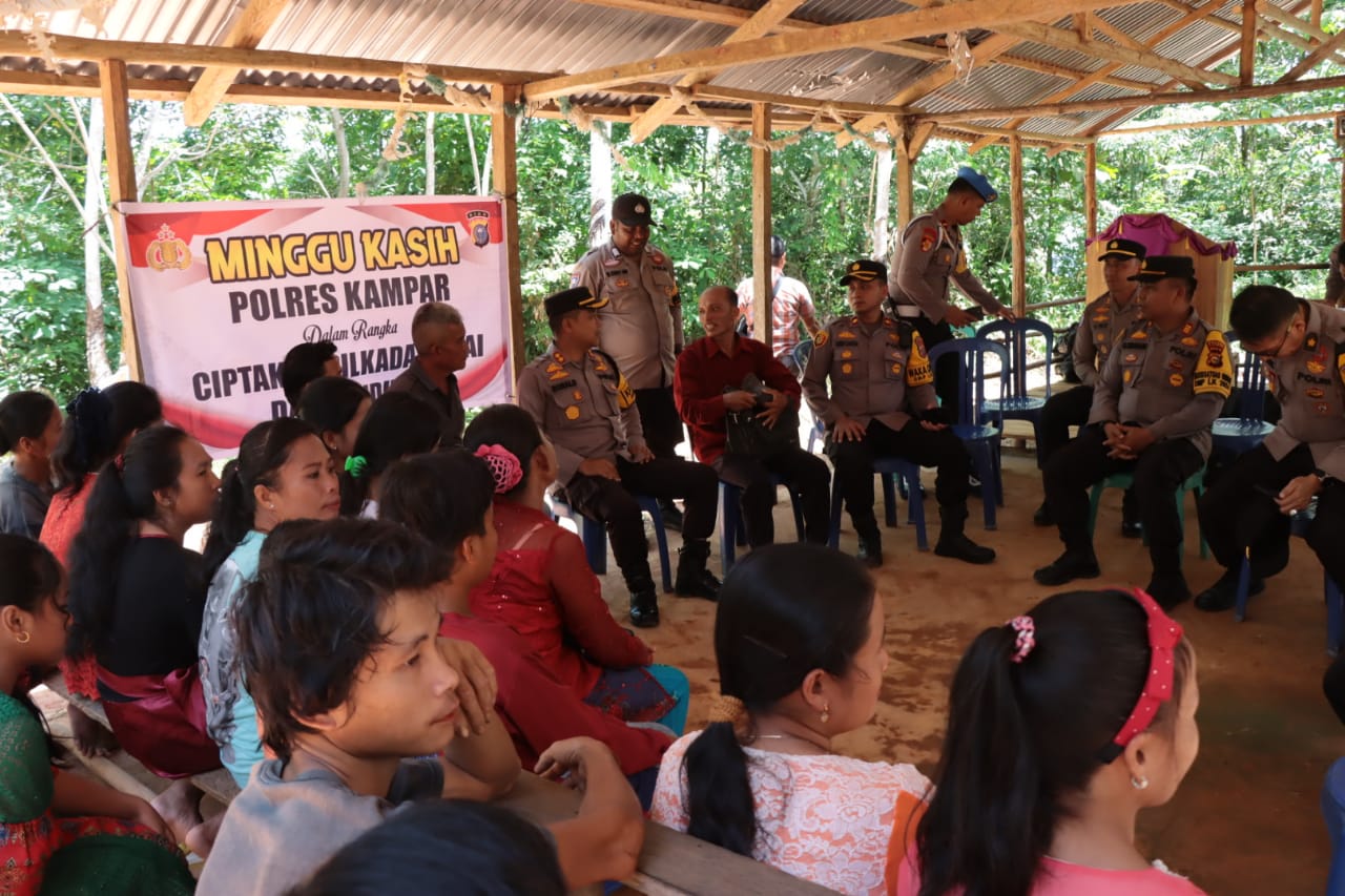 Perjuangan Kapolres Kampar Masuk Desa Terpencil Demi Pilkada Damai