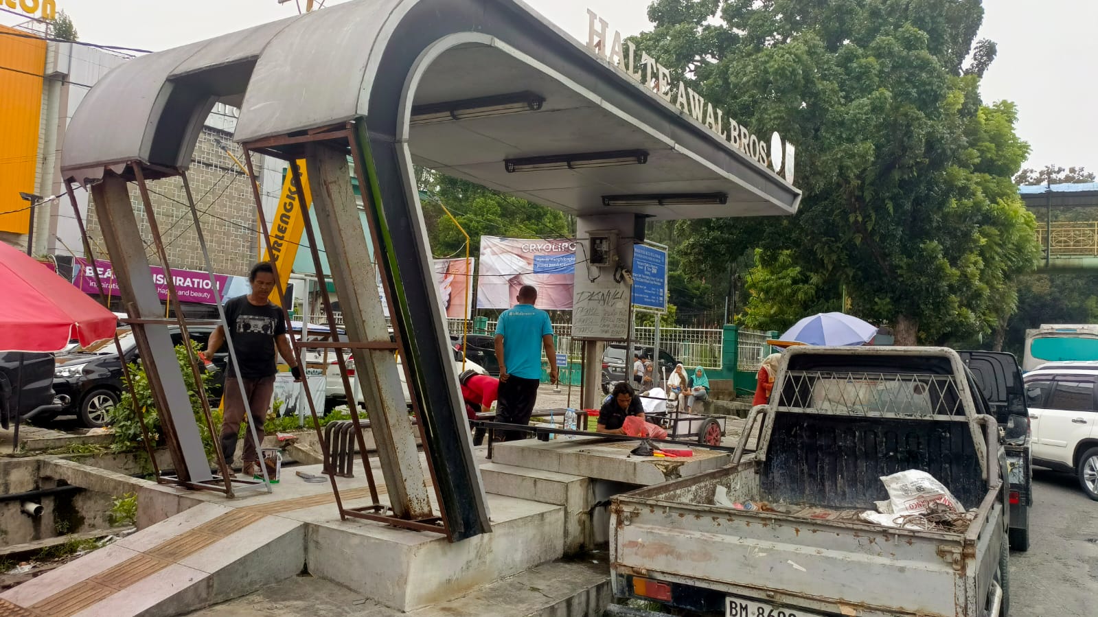 Pemko Pekanbaru Hemat Anggaran Belasan Miliar untuk Halte Bus TMP