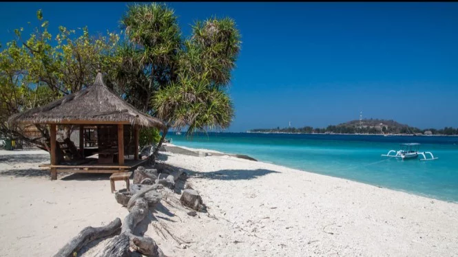 Deretan Wisata Pantai Paling Indah di Indonesia