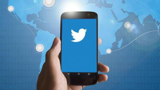 Twitter Uji Coba Direct Message dengan Suara