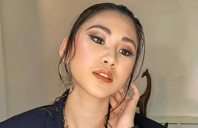 Foto Pramugari Cantik Christine Angelica Dacera Sebelum Kematiannya Saat Berpesta