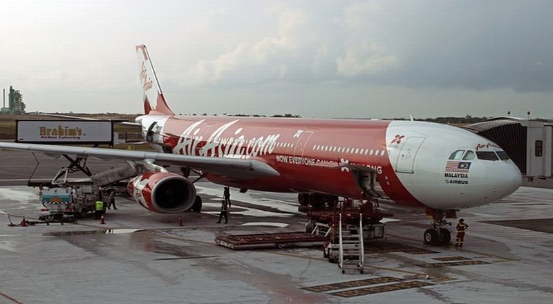 Setelah Emirates, Giliran AirAsia Setop Penerbangan di Indonesia