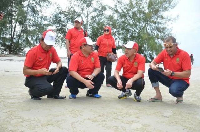 Gubernur Riau Ingin Kembali ke Beting Aceh