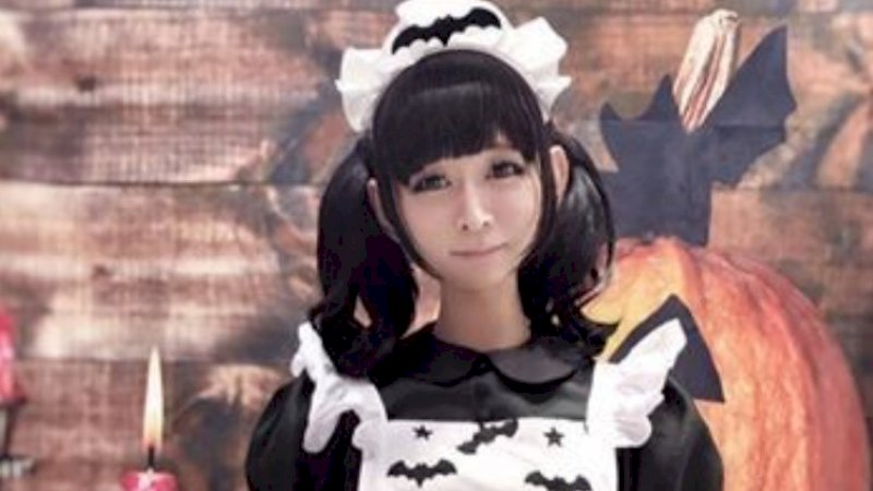 Wanita Ini Bukan Gadis SMA, Orang Ini Sebenarnya Pria Berusia 42 Tahun