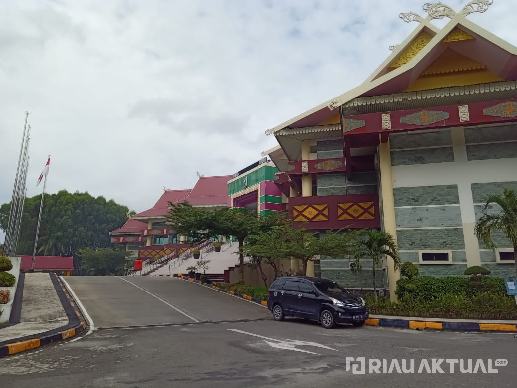 Paripurna Dibatalkan, Anggota Dewan Ungkapkan Kekesalan