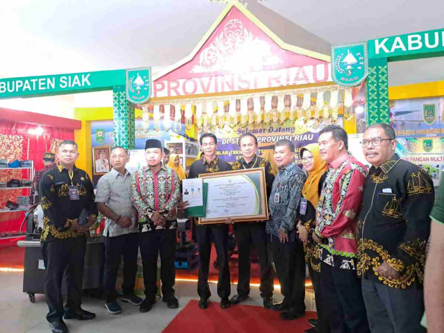 Inovasi Teknologi Tepat Guna dari Rohil Diperlihatkan dalam Pembukaan Pekan TTG Nusantara XXIV di Bandar Lampung