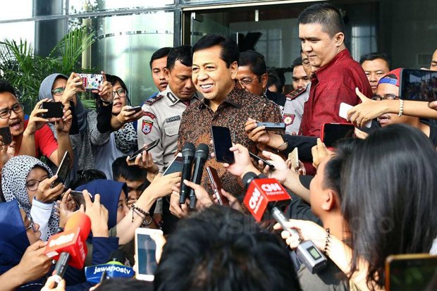 Setnov Dituntut 16 Tahun Penjara dan Denda Rp1 Miliar