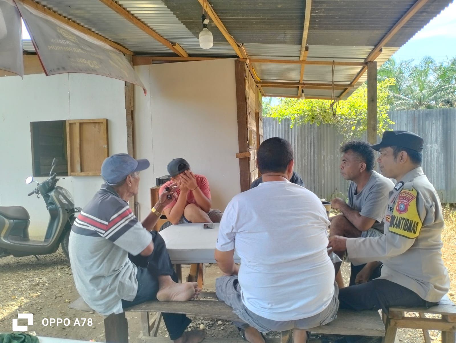 Polsek Kepenuhan Gelar Cooling System Bersama Tokoh Masyarakat untuk Pilkada Damai