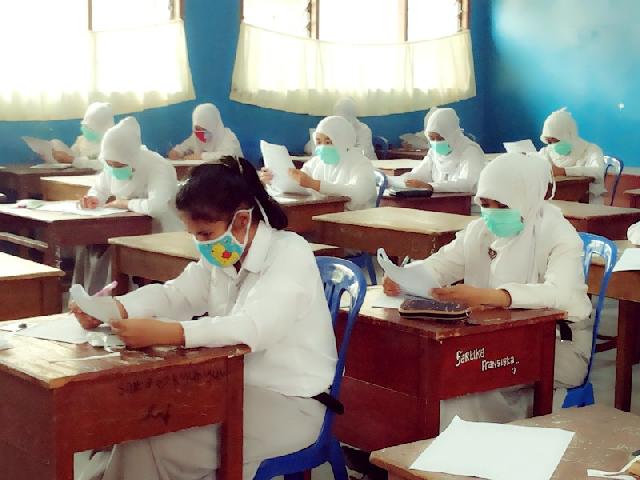 Karena Ujian, Murid Kelas XII SMK PGRI Pekanbaru Tetap Masuk