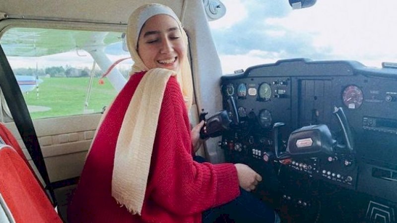 Ini Maya Ghazal, Pilot Cantik dari Pengungsi Suriah