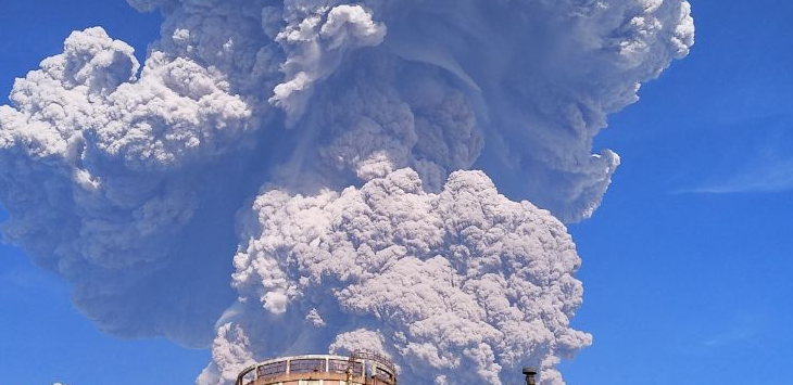 Ini Video Detik-detik Gunung Sinabung Meletus Hebat Pagi Tadi, Terdengar Suara Gemuruh