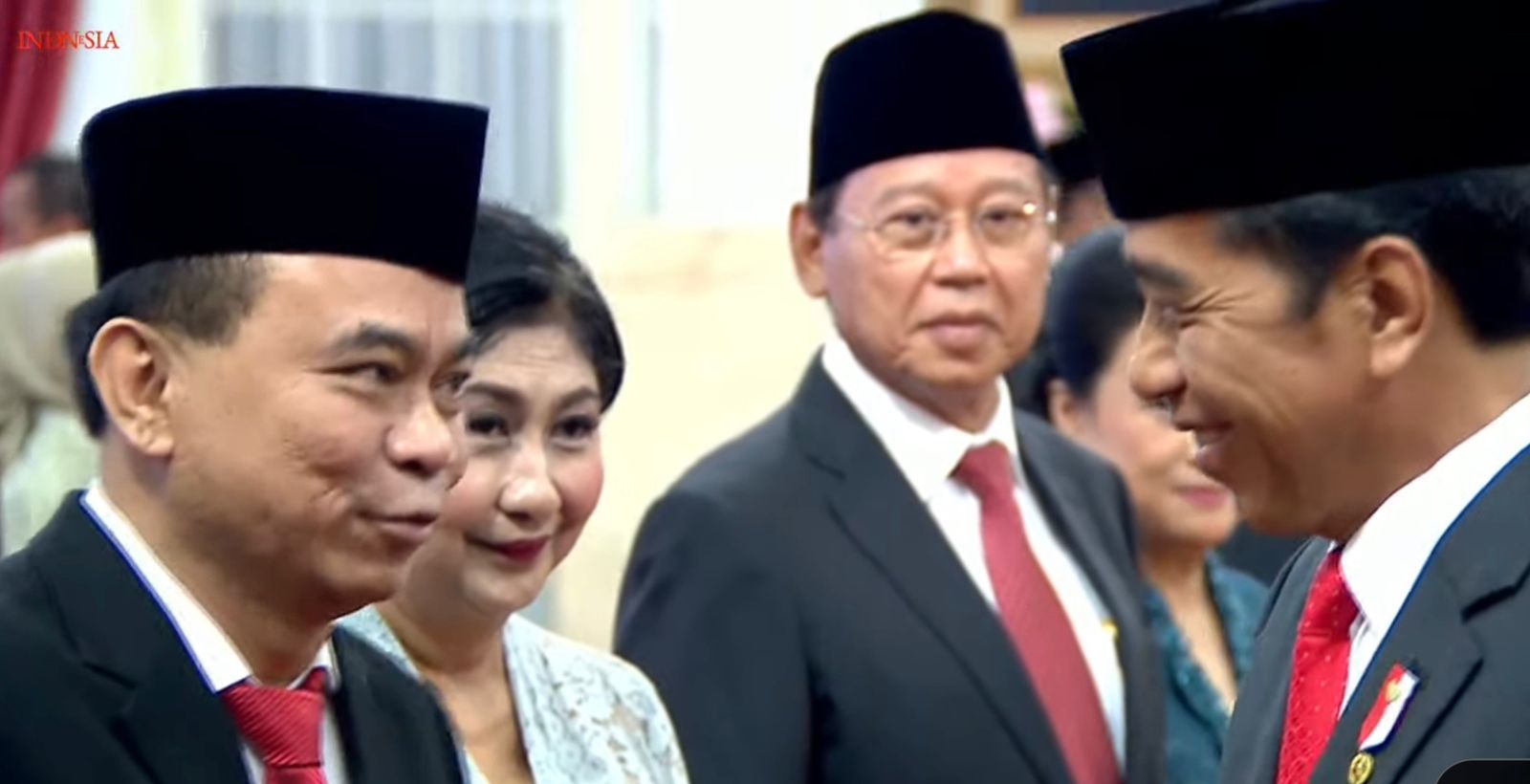 Jokowi Balas Sindiran Surya Paloh dengan Reshuffle Menteri Nasdem