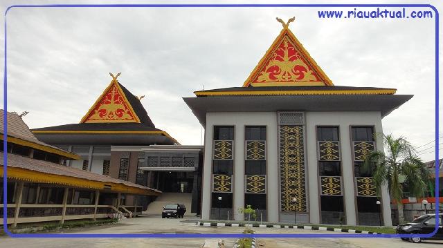 Sigit Yuwno Minta Kejelasan Gedung DPRD Kota Pekanbaru