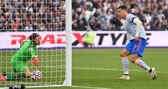 Setan Merah Menang Dramatis, Ronaldo Cetak Gol Tapi De Gea Pahlawannya