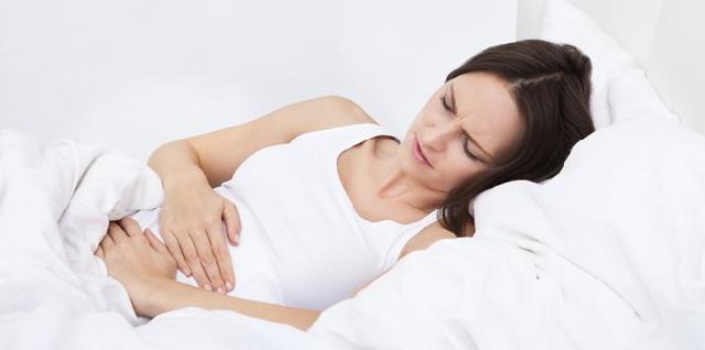 Jalan kaki rutin 30 menit kurangi nyeri saat haid