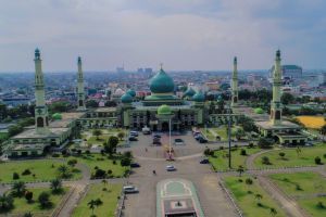 Pemasangan Payung Elektrik di Masjid Raya An-Nur Ditargetkan Rampung Desember