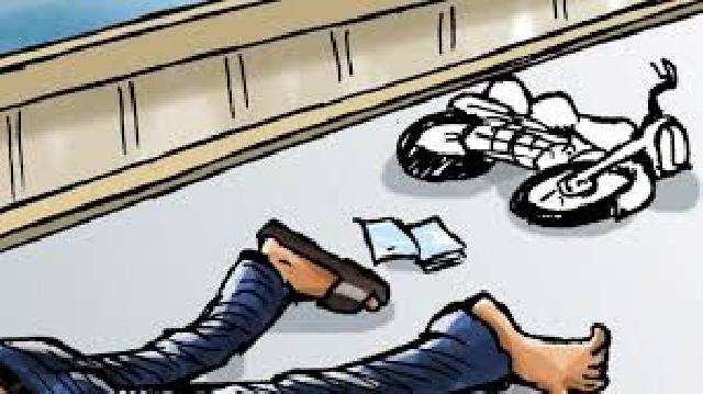 Tak Dipasang Rambu Jalan, Proyek Jalan Pakning Makan Korban