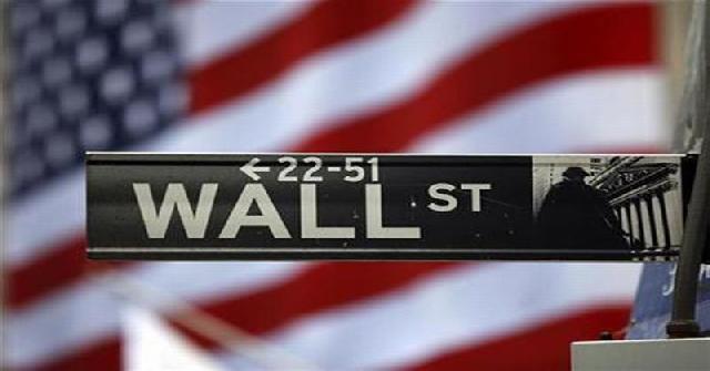 Wall Street Tertekan Akibat Anjloknya Harga Minyak