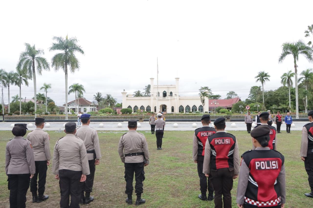 Polres Siak Gelar Apel Gabungan dan Patroli Skala Besar untuk Pengamanan Pilkada Serentak 2024
