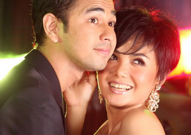 6 Aktor yang Pernah Jalin Hubungan dengan Wanita Lebih Tua