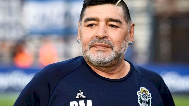 Diego Maradona Kebingungan Pasca Jalani Operasi Otak