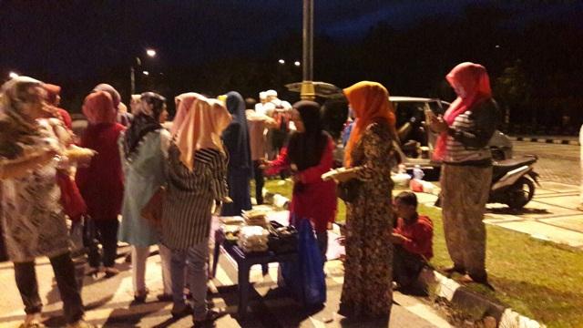 Bupati Apresiasi Pedagang Kuliner Subuh