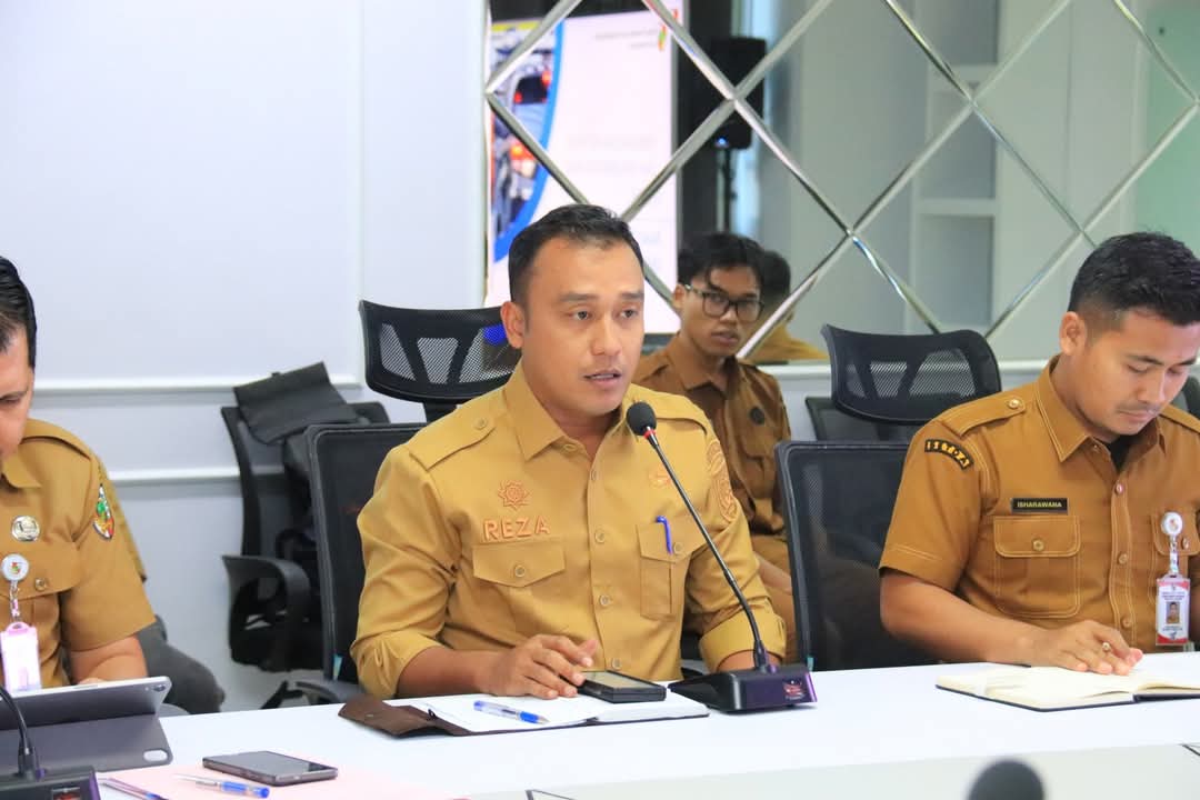 DLHK Pekanbaru Beri SP1 LPS Sialang Rampai Pasca Buang Sampah Sembarangan