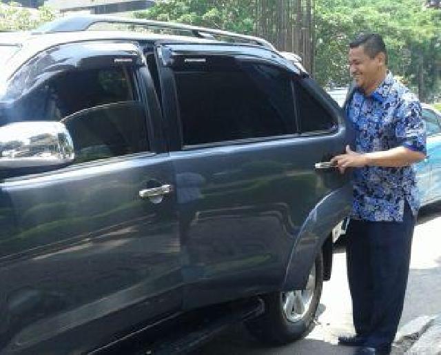 Wakil Ketua DPRD Riau, Laporkan Dana Eskalasi ke KPK